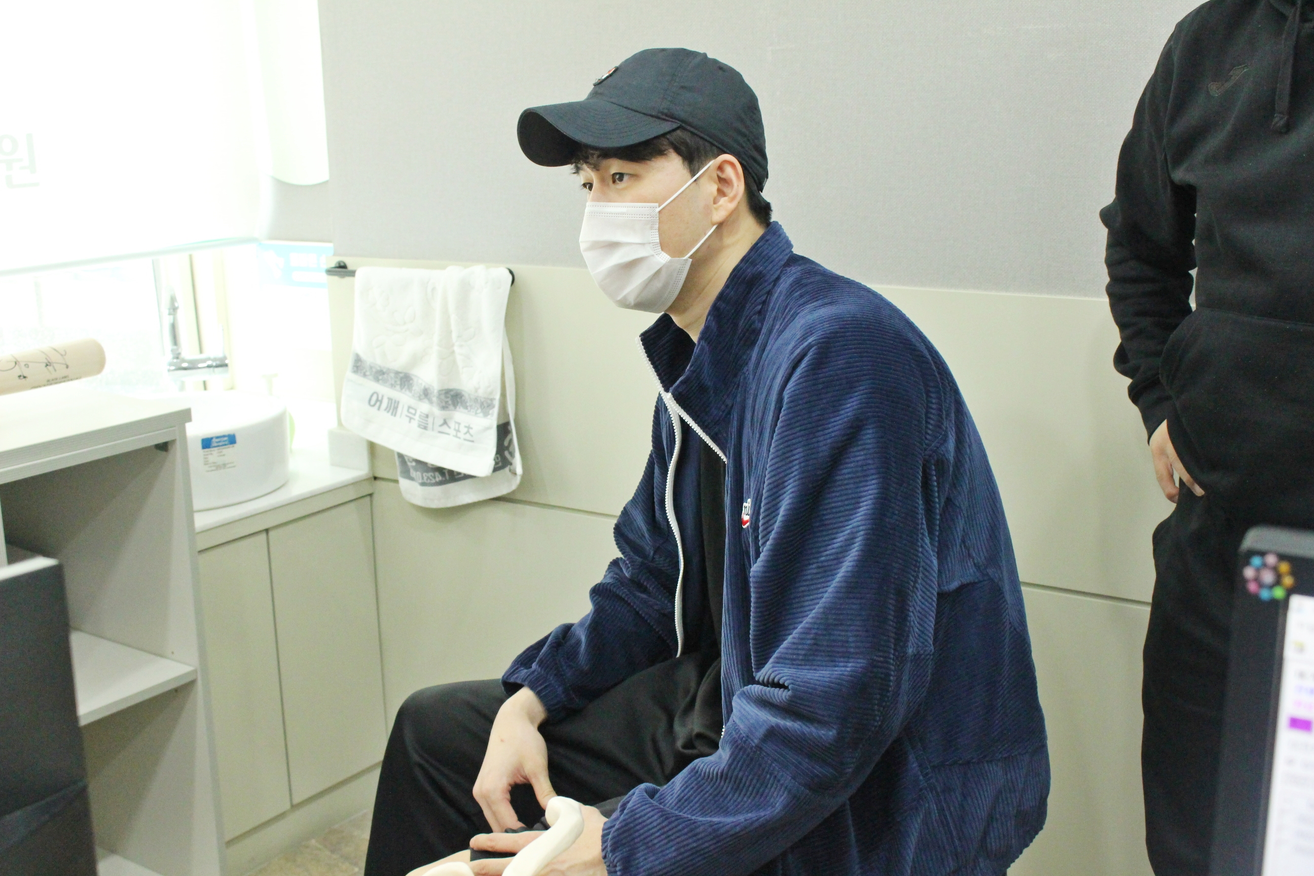 한국가스공사 농구단 전현우 선수 검진차 내원